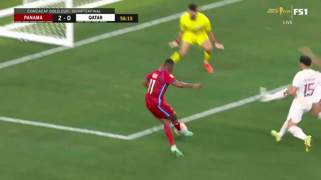 Ismael Diaz finds the net to give Panama a 2-0 lead over Qatar in the Gold Cup