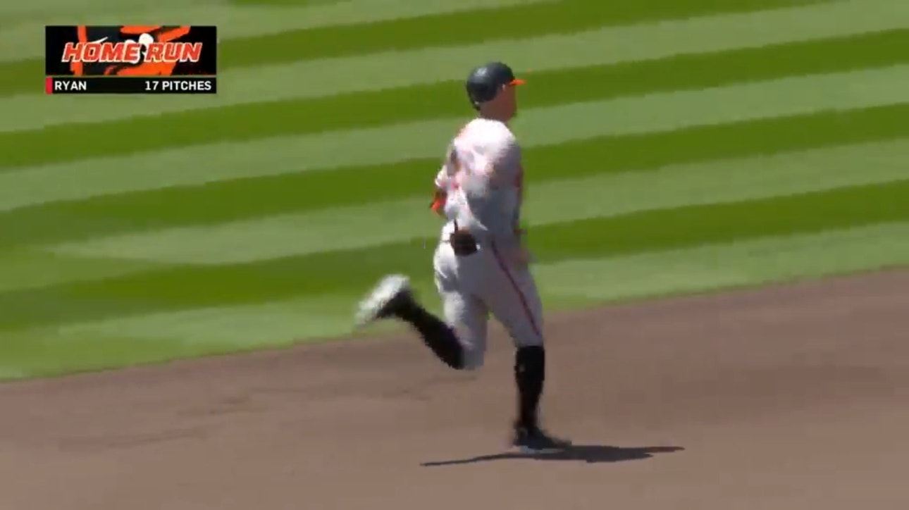 Orioles' Austin Hays BELTS a solo home run to tie the game against the Twins