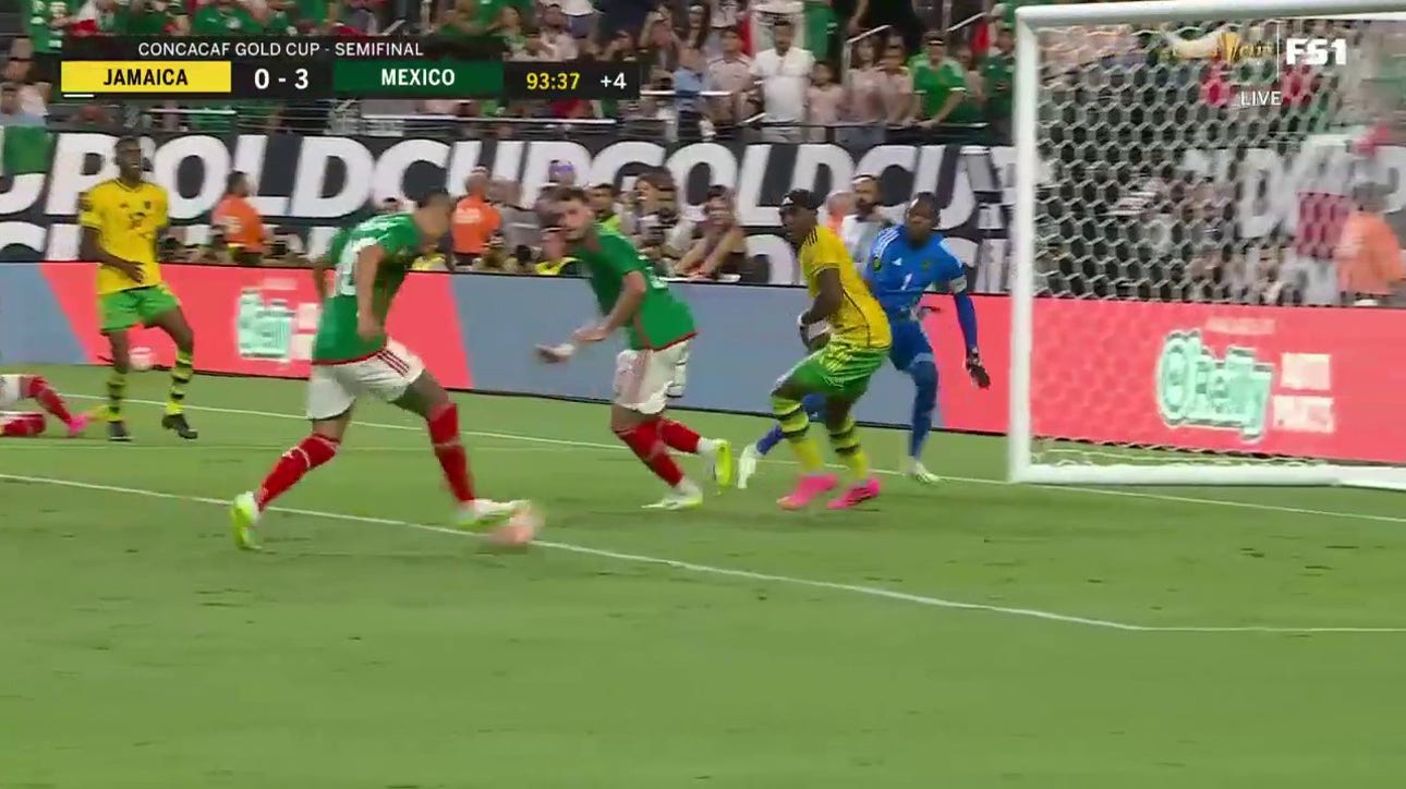 Roberto Alvarado scores a BEAUTIFUL goal to put a bow on Mexico's win over Jamaica to advance to the Gold Cup Final