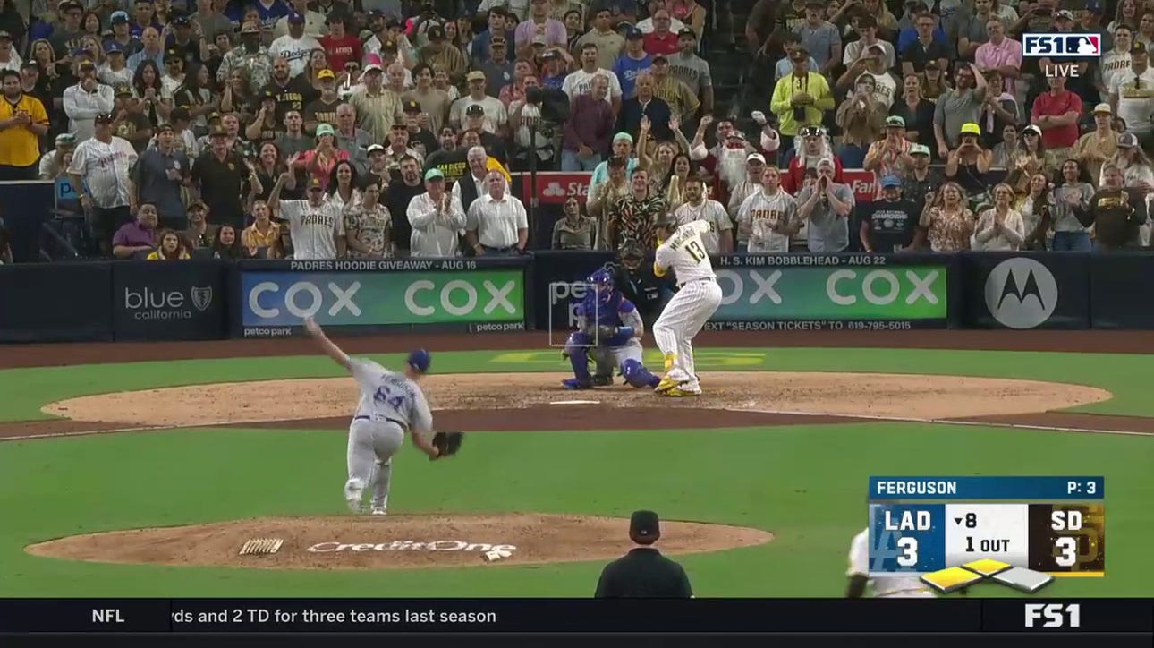 Padres take the lead over the Dodgers after Kiké Hernández's costly error and Manny Machado's two-run single 