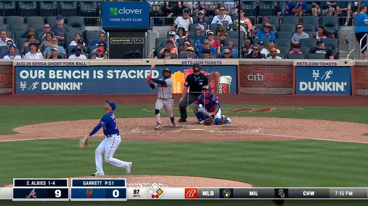 Ozzie Albies smashes a two-run home run to right field to extend the Braves' lead over the Mets