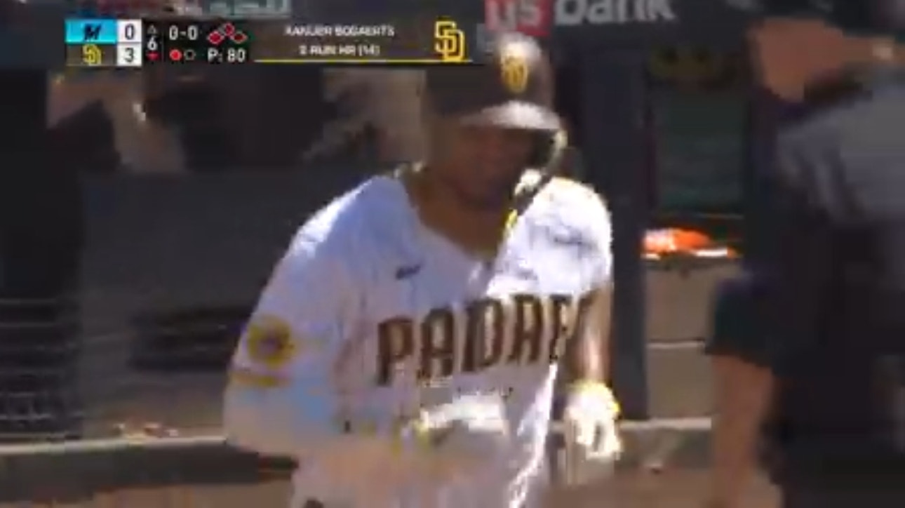 Xander Bogaerts crushes a two-run home run, extending the Padres' lead vs. the Marlins