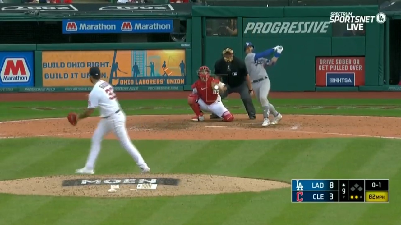 Kiké Hernandez's solo homer seals the Dodgers' victory over the Guardians