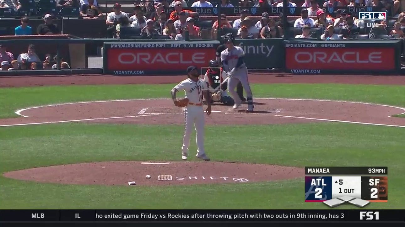 Austin Riley CRUSHES a solo home run to give the Braves the lead over the Giants