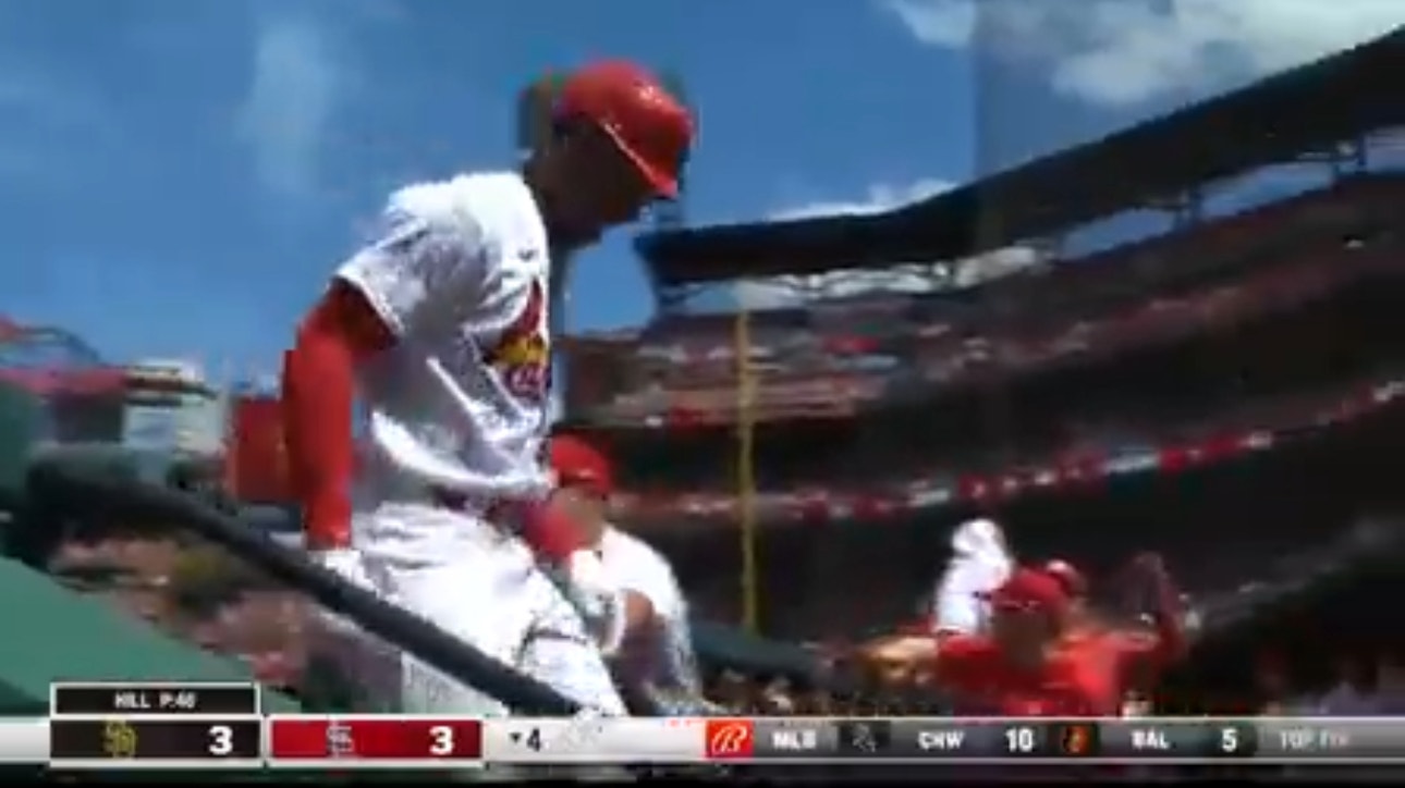 Jordan Walker crushes a three-run homer, bringing the Cardinals to a 3-3 tie with the Padres