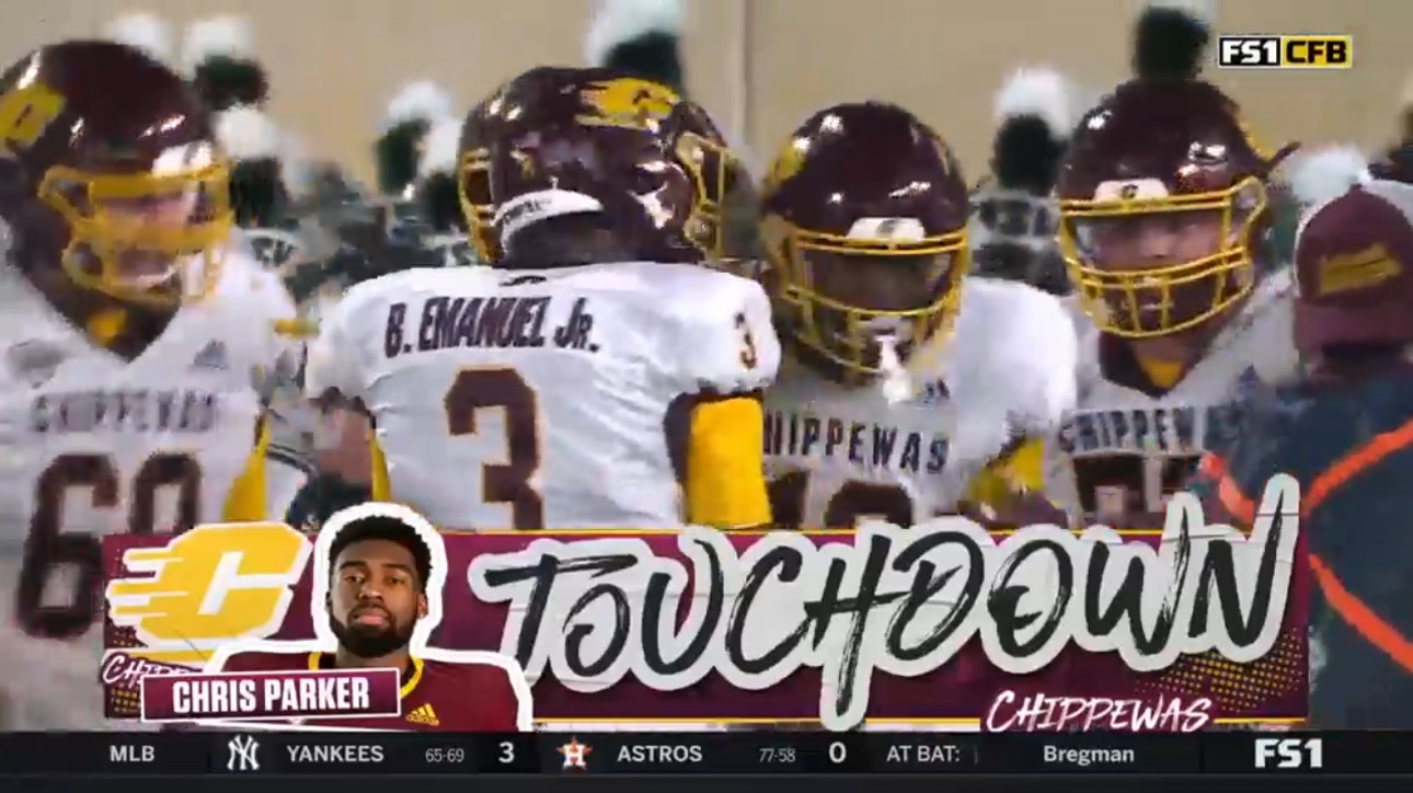Central Michigan's Bert Emanuel Jr. finds Chris Parker for a 13-yard touchdown to take the lead vs. Michigan State