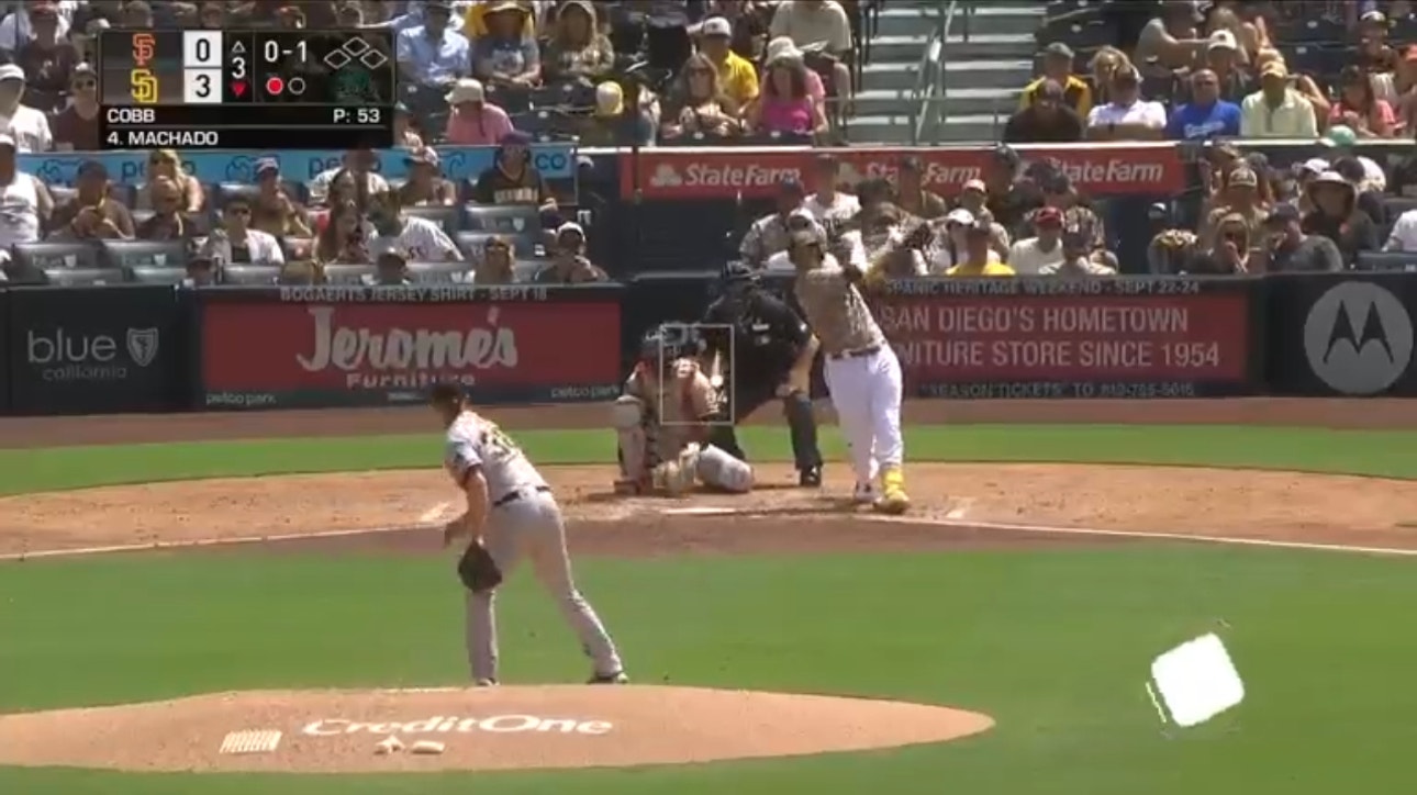 Manny Machado CRUSHES a solo home run to extend the Padres' lead over the Giants