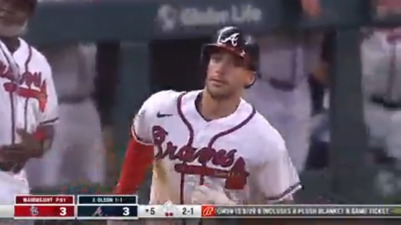 Matt Olson CRUSHES his 47th home run to give the Braves the lead over the Cardinals