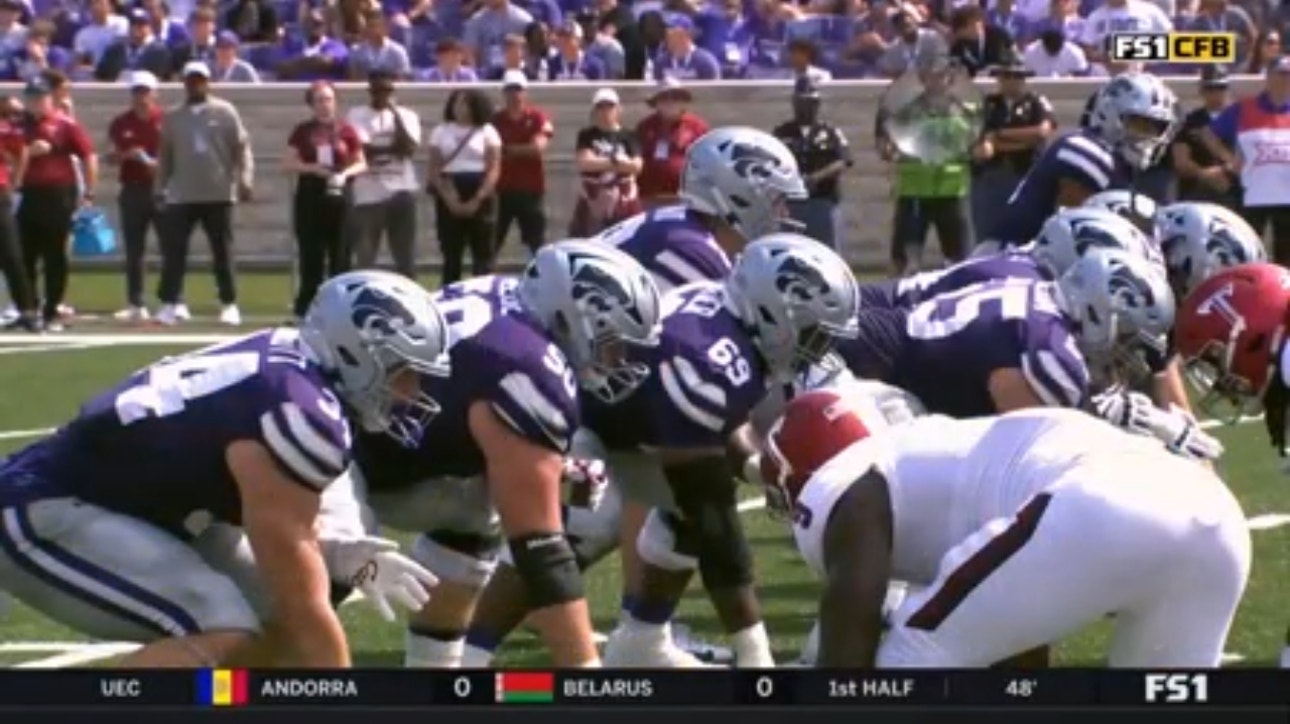Phillip Brooks punches it in for a two-yard touchdown to give Kansas State a 14-0 lead
