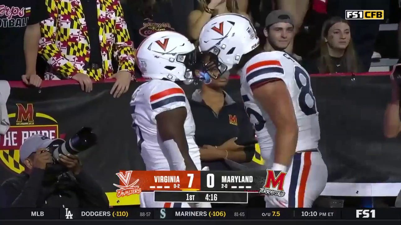 Anthony Colandrea finds Kobe Pace for a 19-yard touchdown to extend Virginia's lead