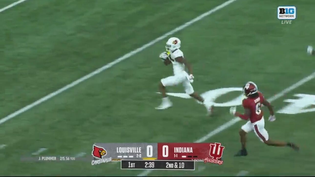Louisville's Jack Plummer connects with Jamari Thrash for an 85-yard touchdown against Indiana