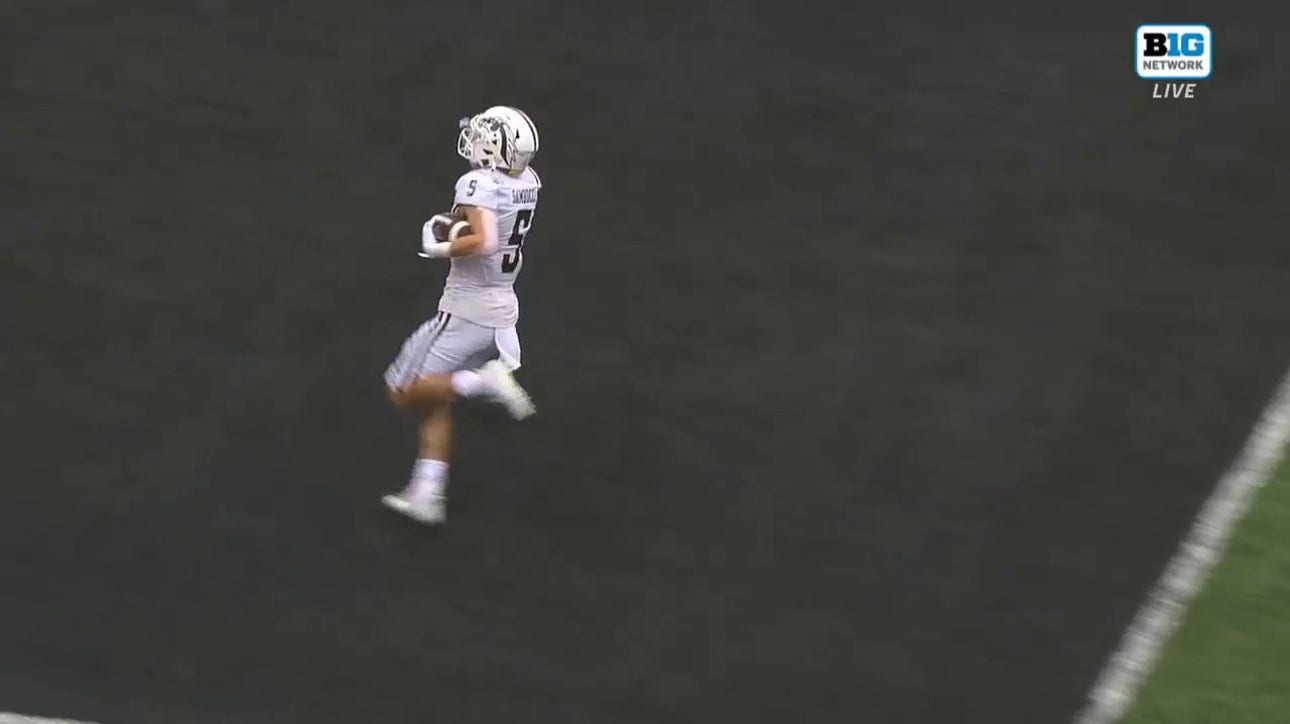 Treyson Bourguet links up with Anthony Sambucci on a 64-yard TD as Western Michigan takes an early lead vs. Iowa