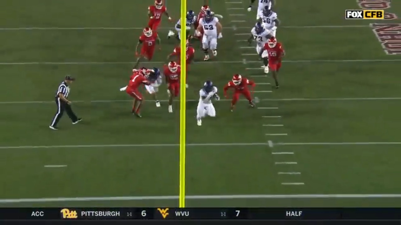 Emani Bailey JUKES his way past Houston for a 16-yard rushing TD as TCU extends their lead