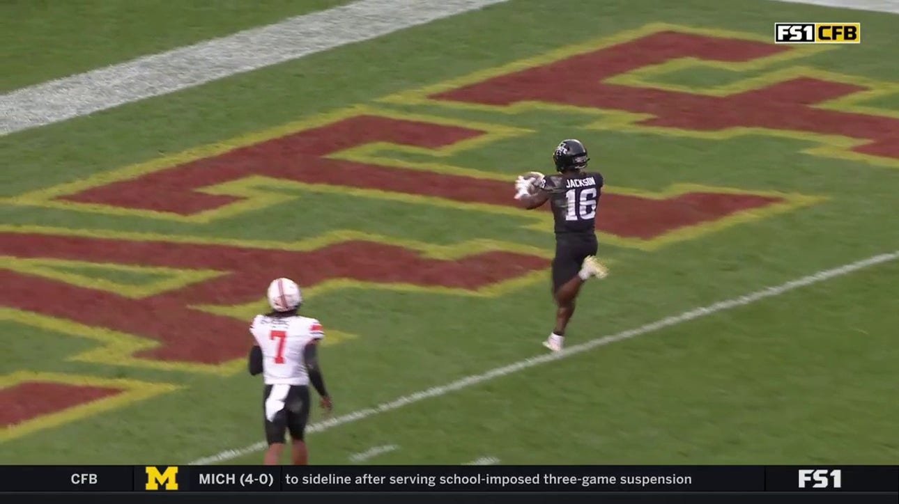 Iowa State's Rocco Becht finds a wide-open Daniel Jackson for a 26-yard touchdown against Oklahoma State