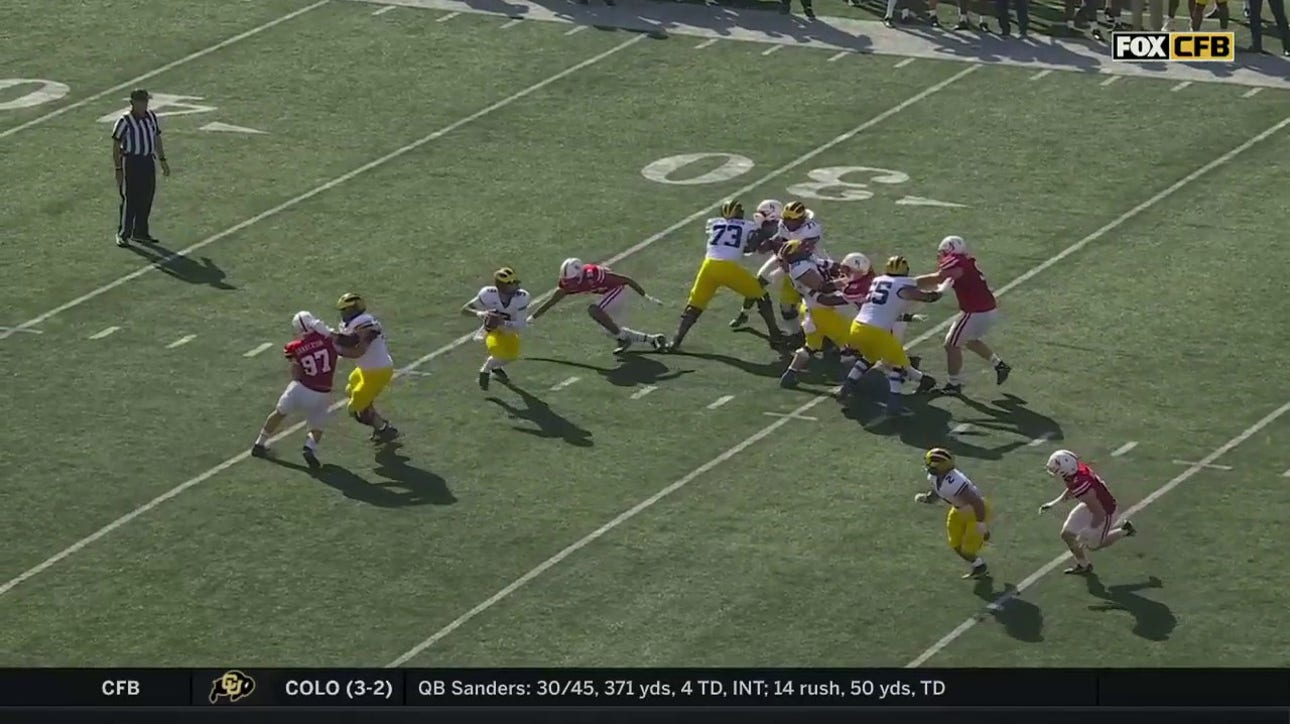 J.J. McCarthy goes 29 yards UNTOUCHED to the end zone to help Michigan grab a 21-0 lead over Nebraska