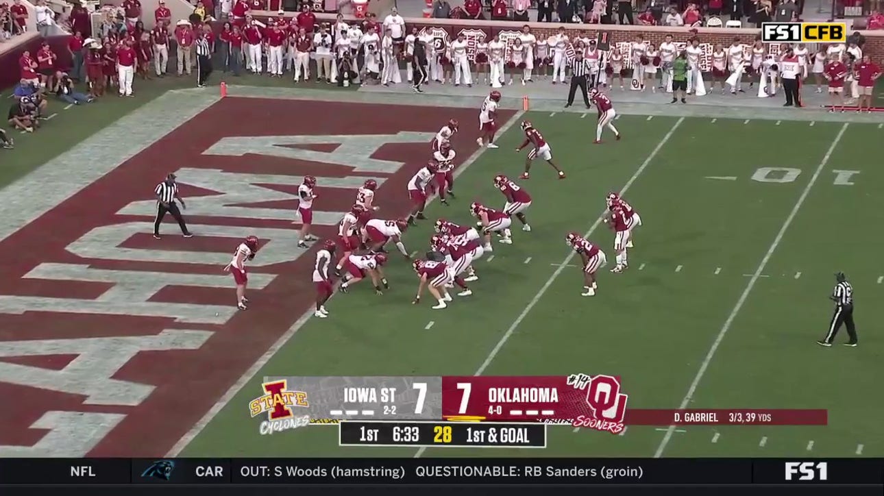 Dillon Gabriel punches in on a one-yard rushing TD to give Oklahoma a 14-7 lead over Iowa State