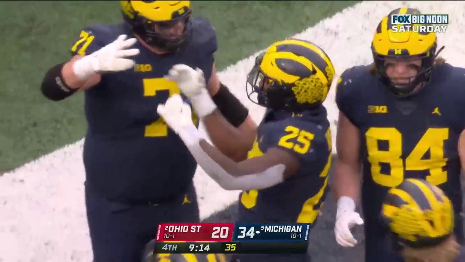 Hassan Haskins' fourth touchdown makes it 35-20 Michigan