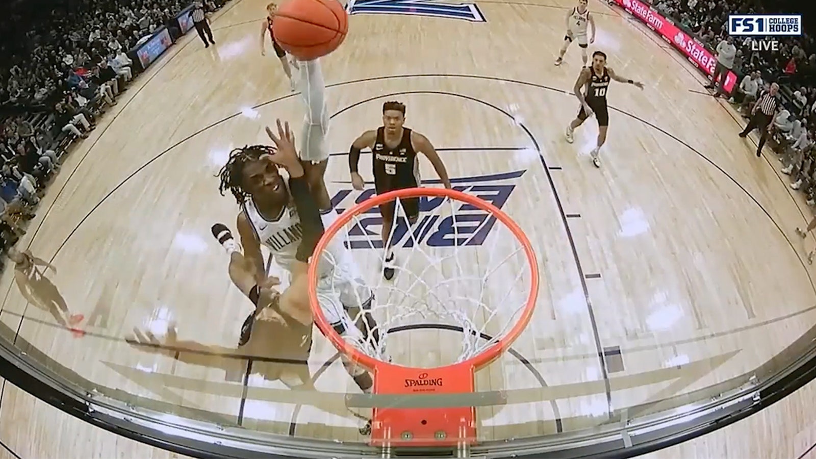 Brandon Slater throws down a MONSTER jam