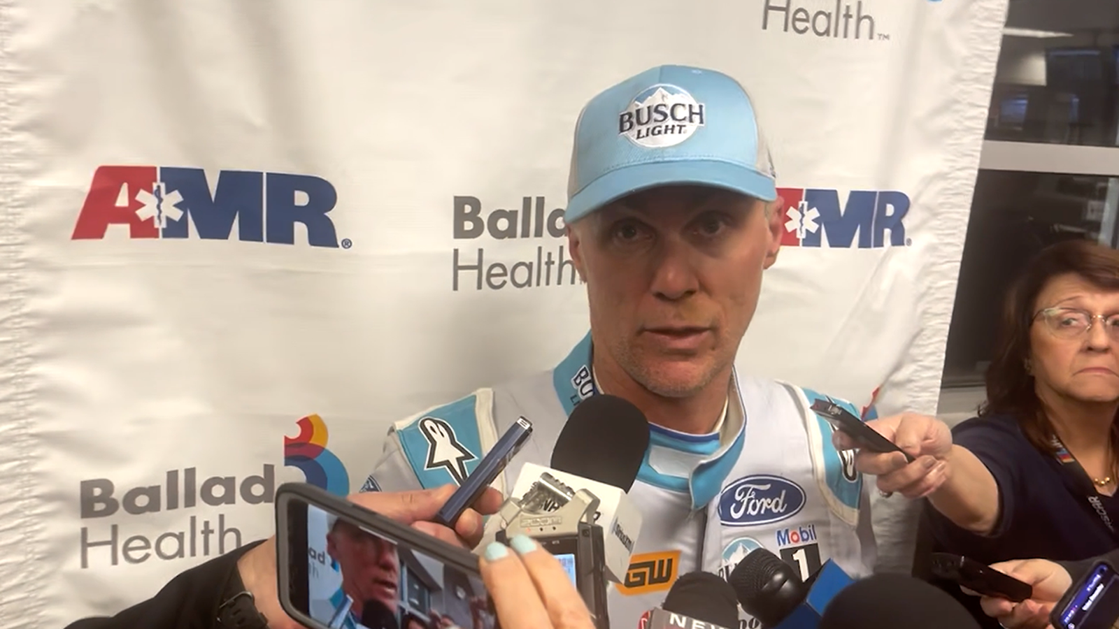 Kevin Harvick on the Food City Dirt Race