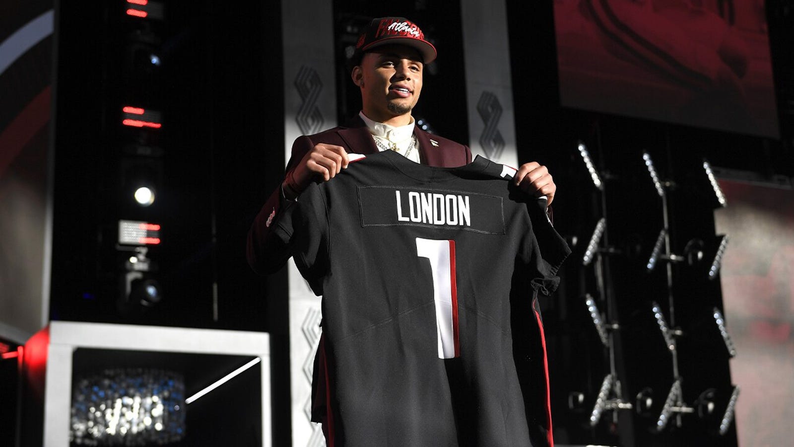 2022 NFL Draft: No. 8 overall pick WR Drake London's profile