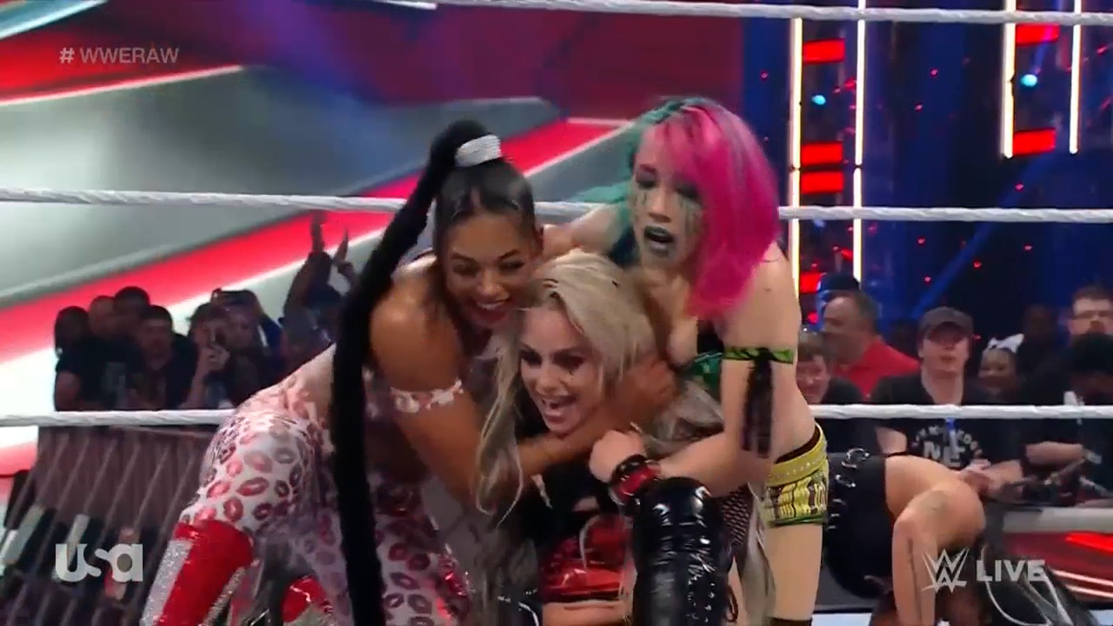 Bianca Belair, Asuka & Liv Morgan face Sonya Deville, Rhea Ripley & Becky Lynch I WWE on FOX