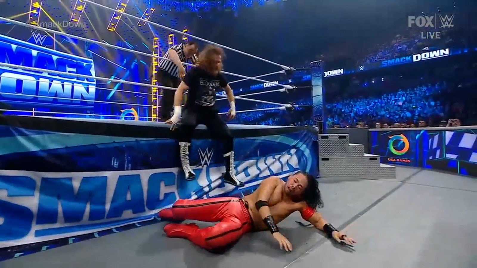 Shinsuke Nakamura attempts to overthrow 'locker room leader' Sami Zayn I WWE on FOX