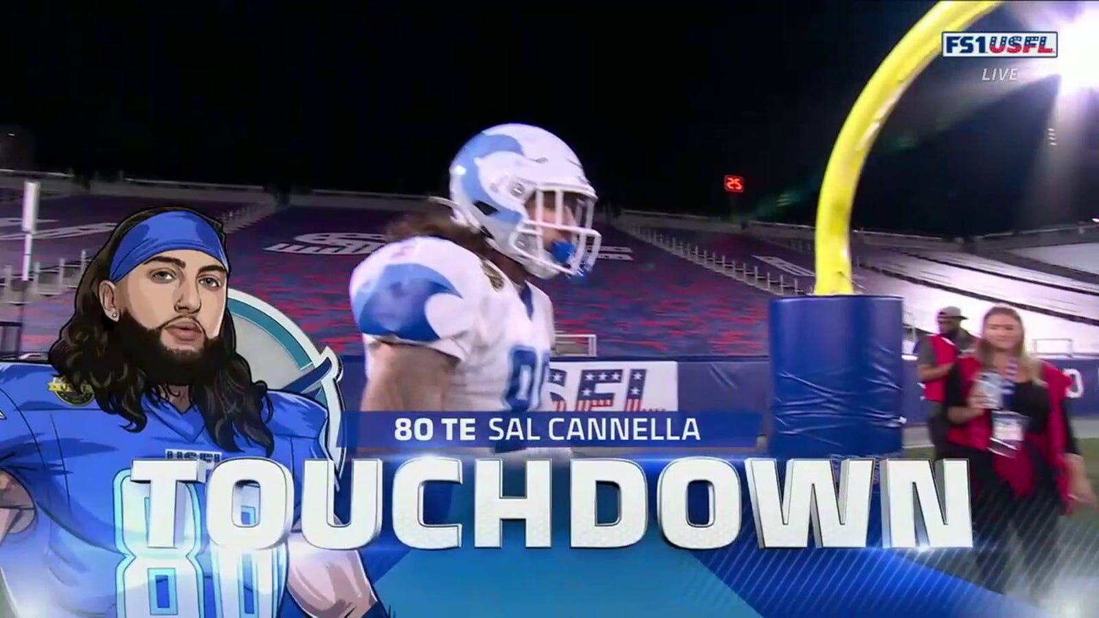 Zach Smith finds Sal Cannella for the wide open Breakers TD