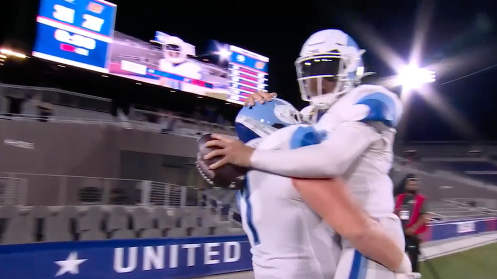 Breakers defeat Panthers, 31-27 in USFL's first OT thriller