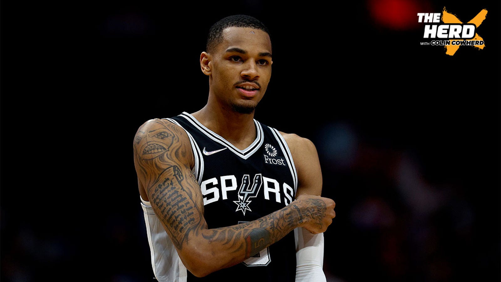 Spurs trade Dejounte Murray to Hawks