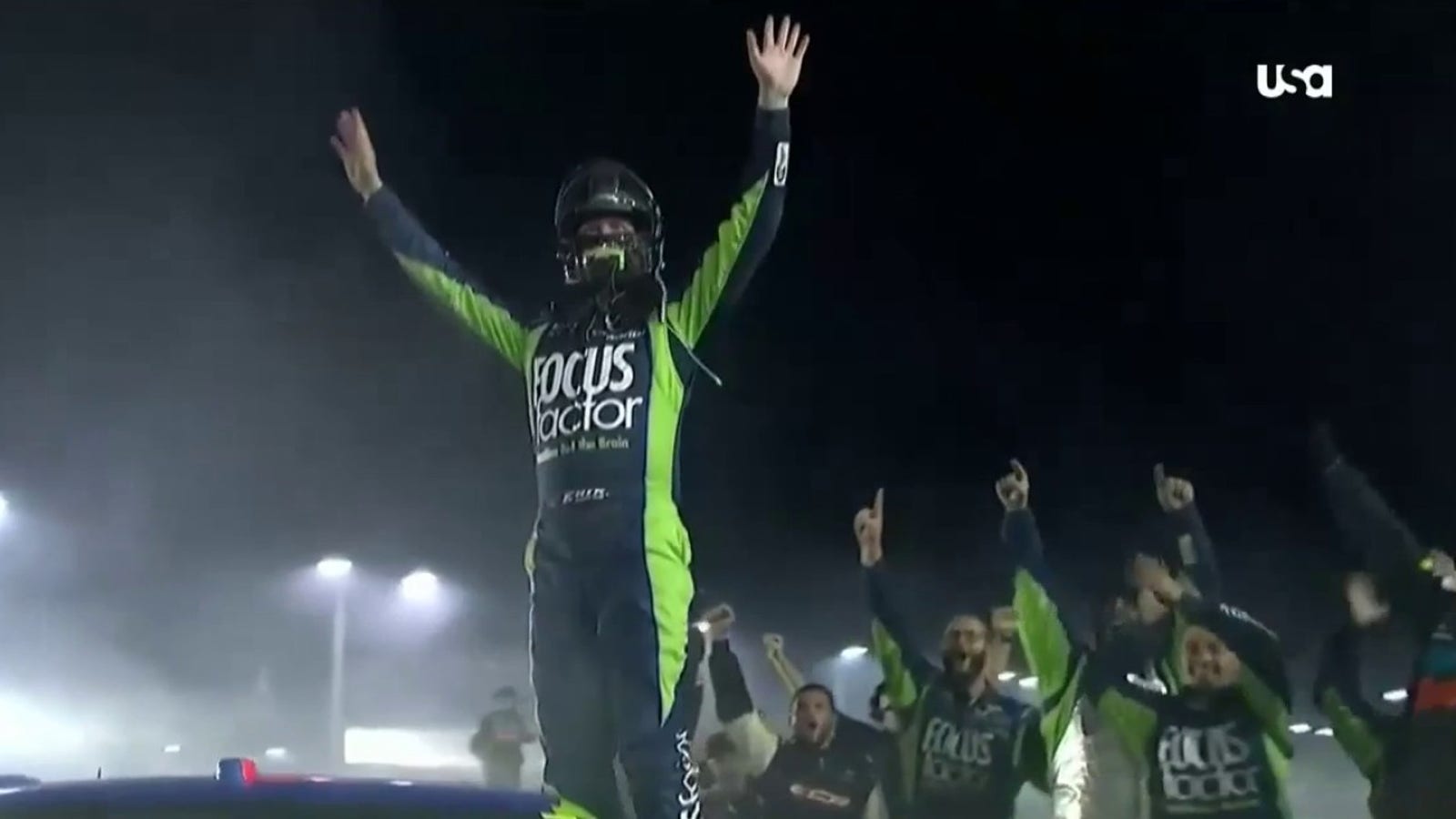 Erik Jones holds off a late charge from Denny Hamlin to win at Darlington