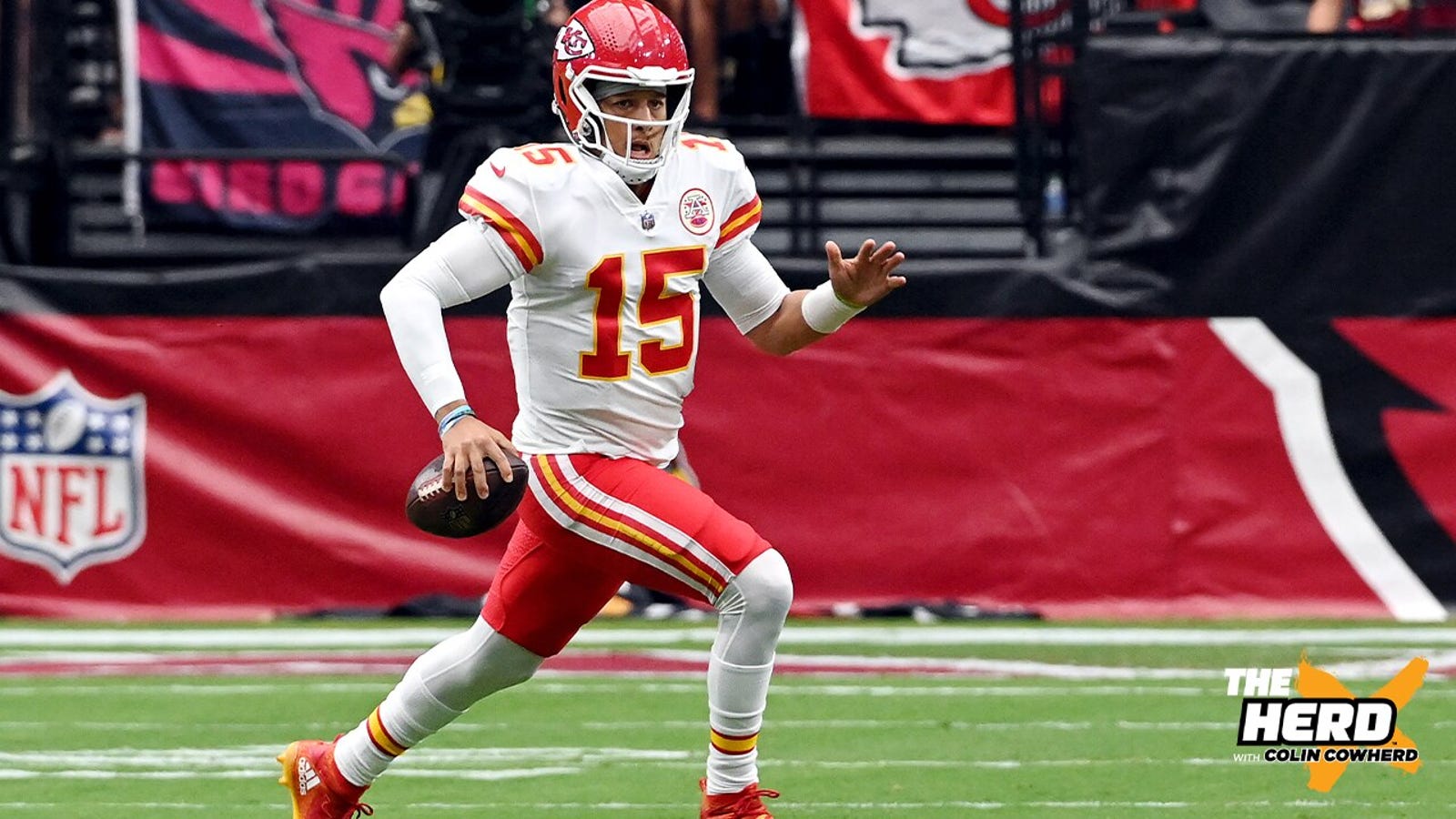 Patrick Mahomes tosses five TDs in Chiefs dominant win vs. Cardinals