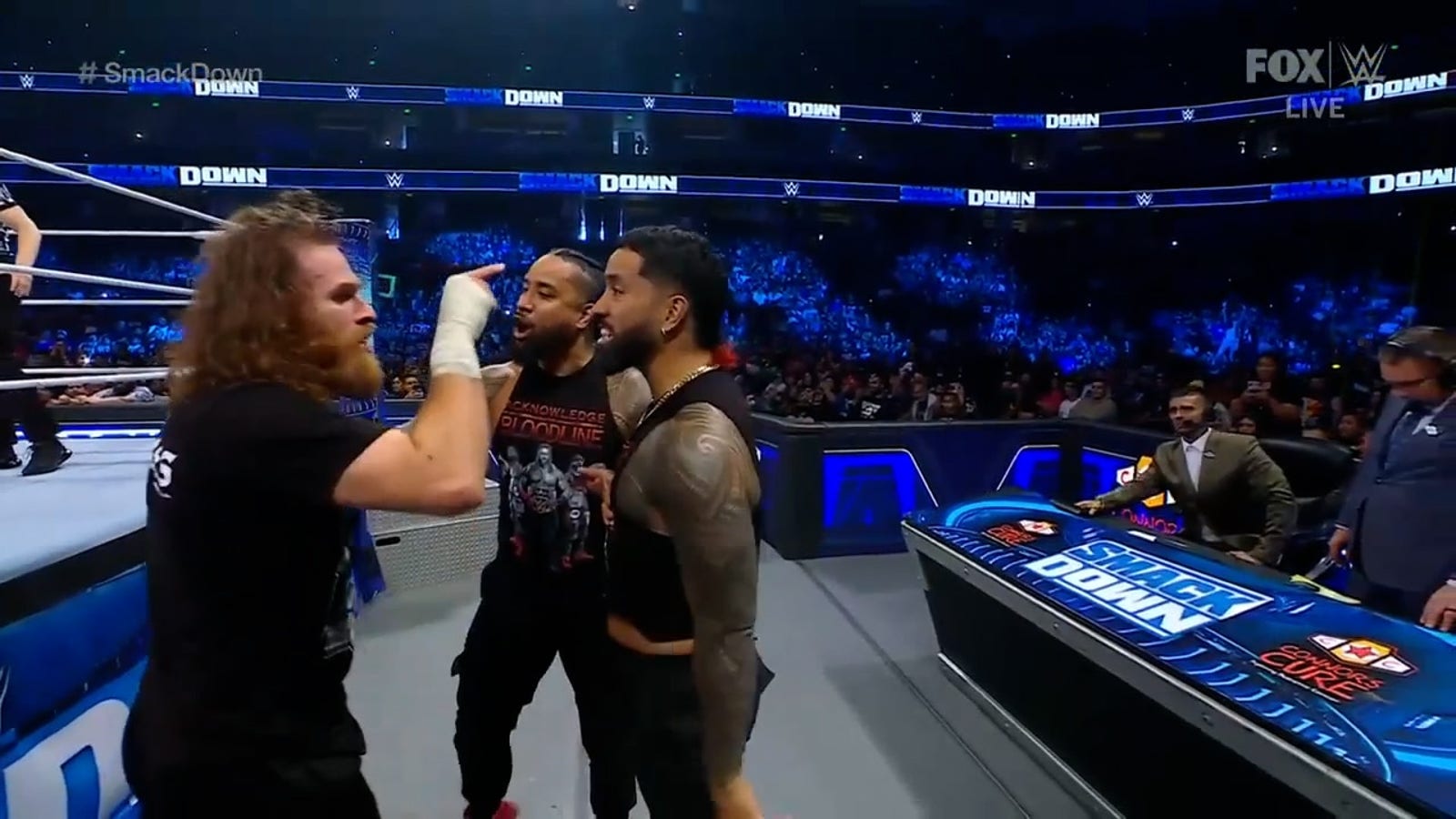 Sami Zayn gets into it with Jey Uso before falling to Ricochet on SmackDown