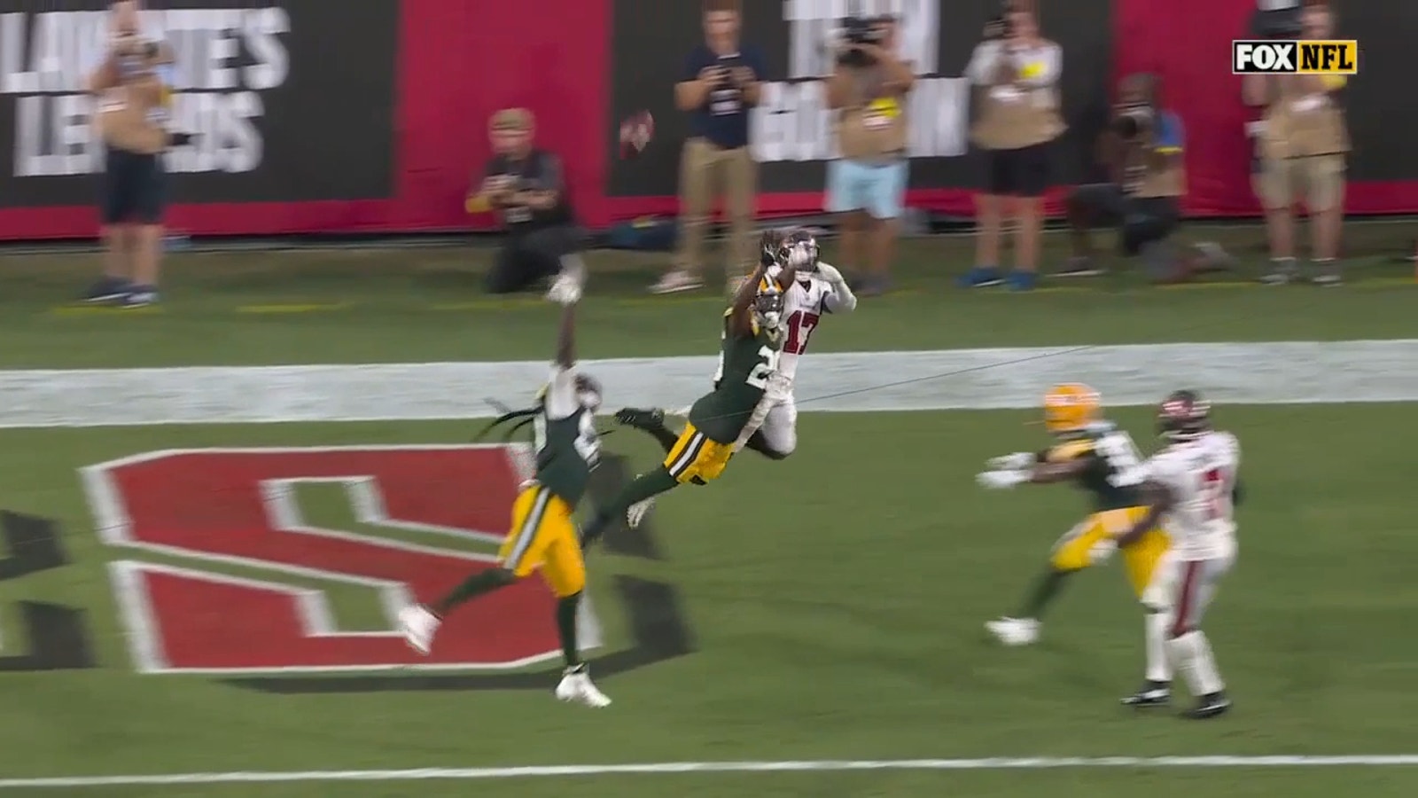 Buccaneers' two-point conversion denied