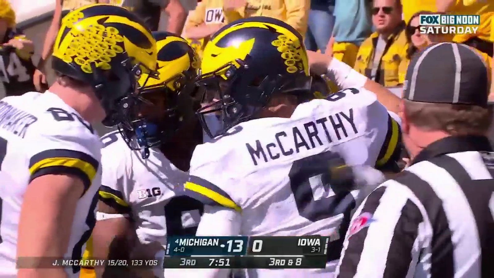 JJ McCarthy spots Donovan Edwards behind the end zone