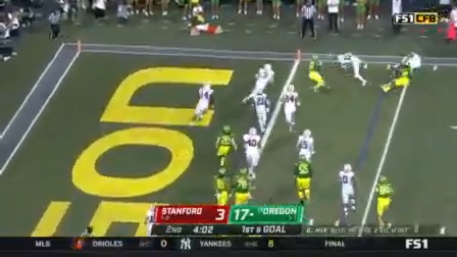Oregon's Bo Nix takes it in himself for the 4-yard touchdown