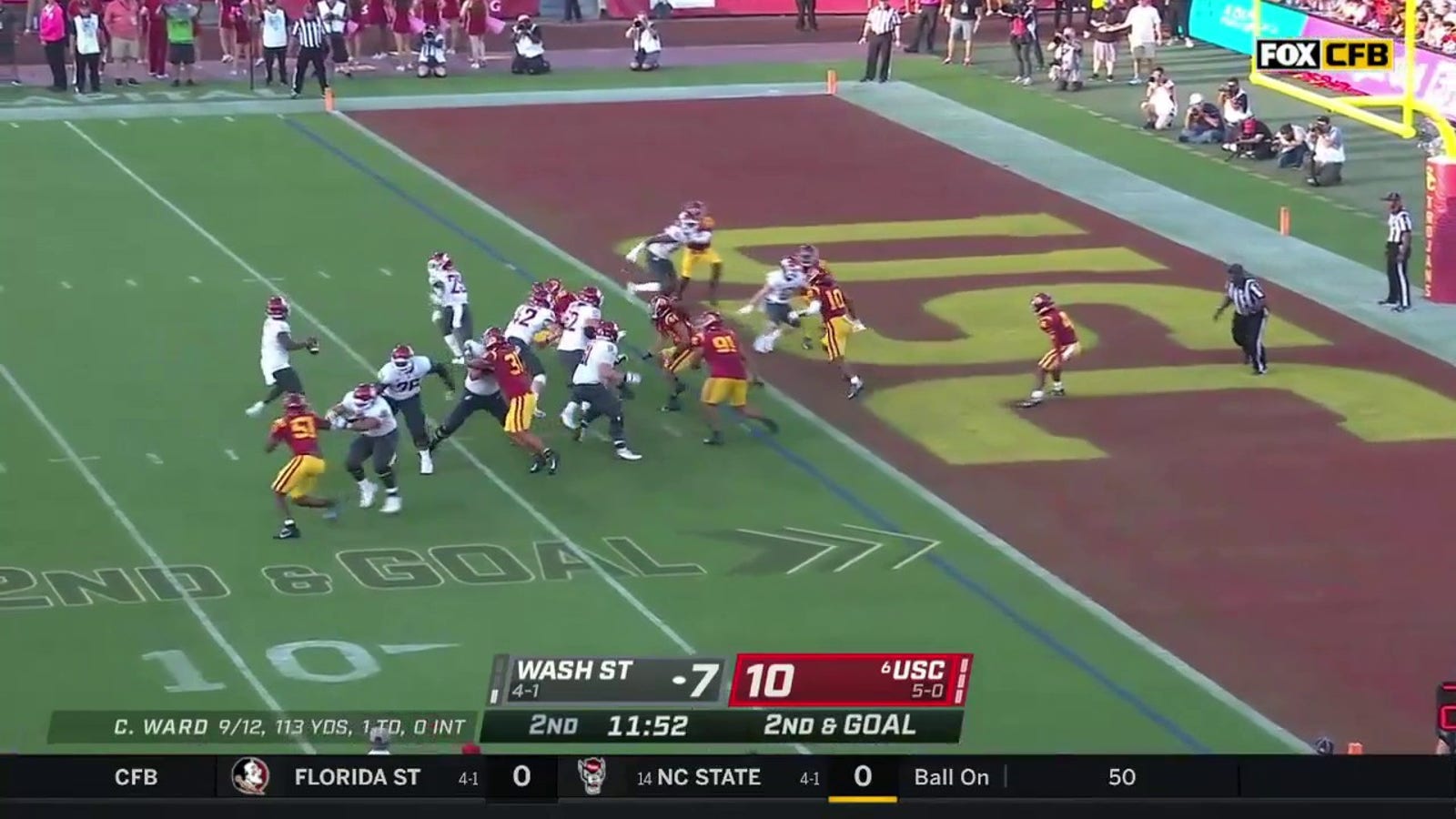 Cameron Ward fools USC's defense to give the Cougars the lead