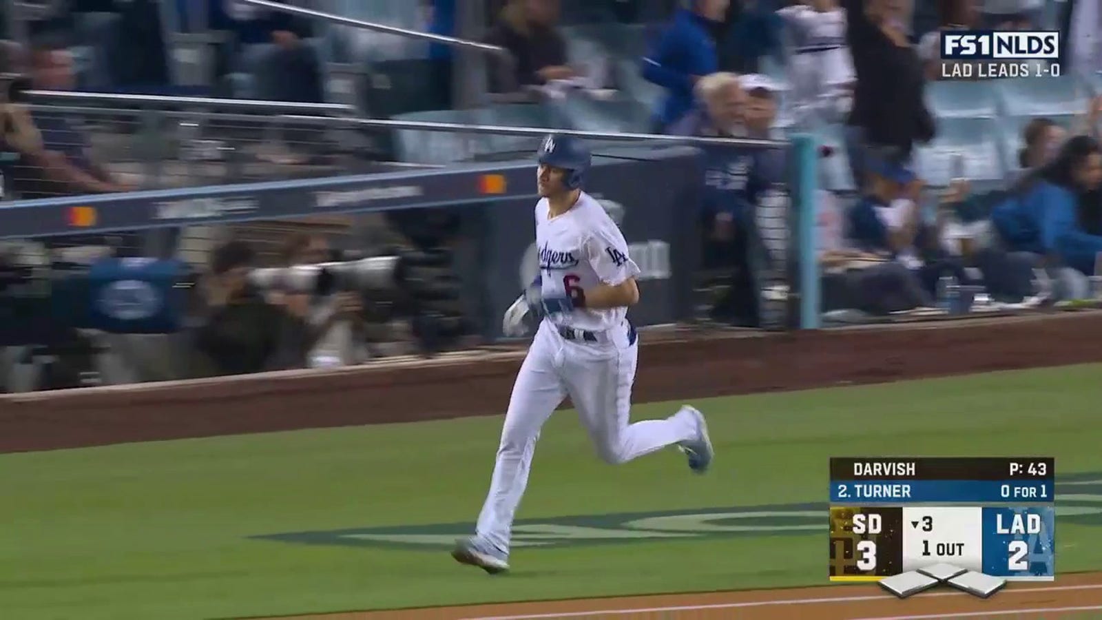 Trea Turner blasts a solo home run to bring Dodgers to a 3-3 tie with Padres