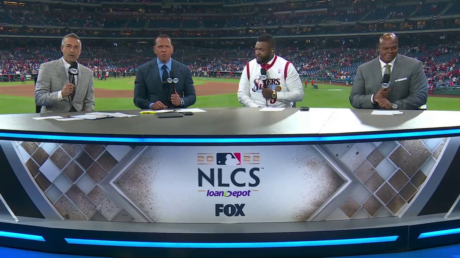 'This team is on fire' — 'MLB on FOX' crew reacts to the Phillies' win