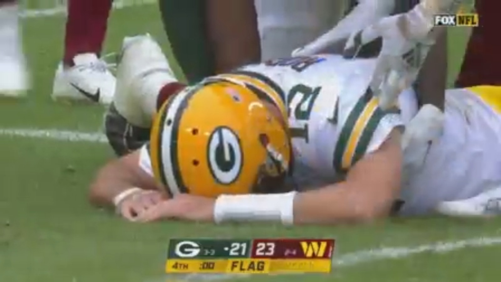 Packers' wild final play comes up far short in loss to Commanders