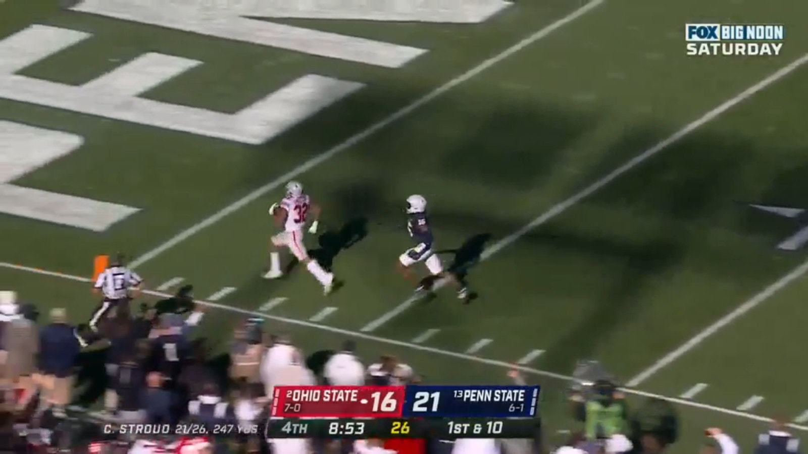 TreVeyon Henderson dashes for long TD