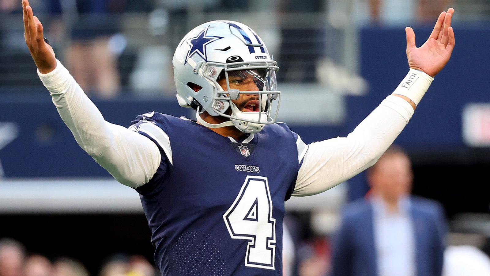 Cowboys' Dak Prescott shines with 3 TDs in victory over Bears