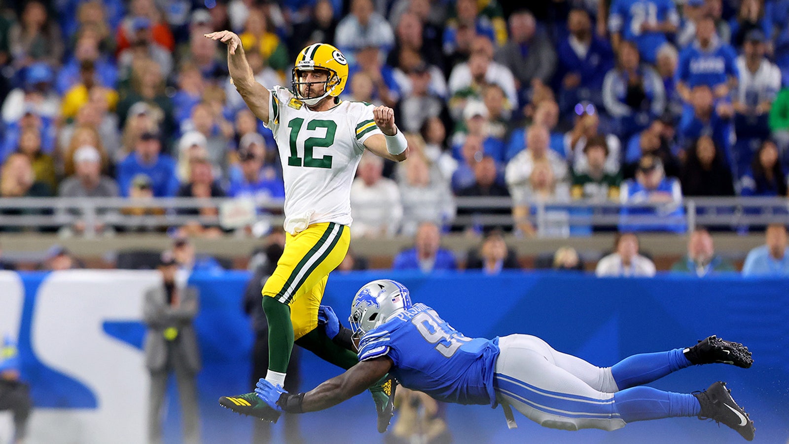 Packers offense frustrated in Detroit