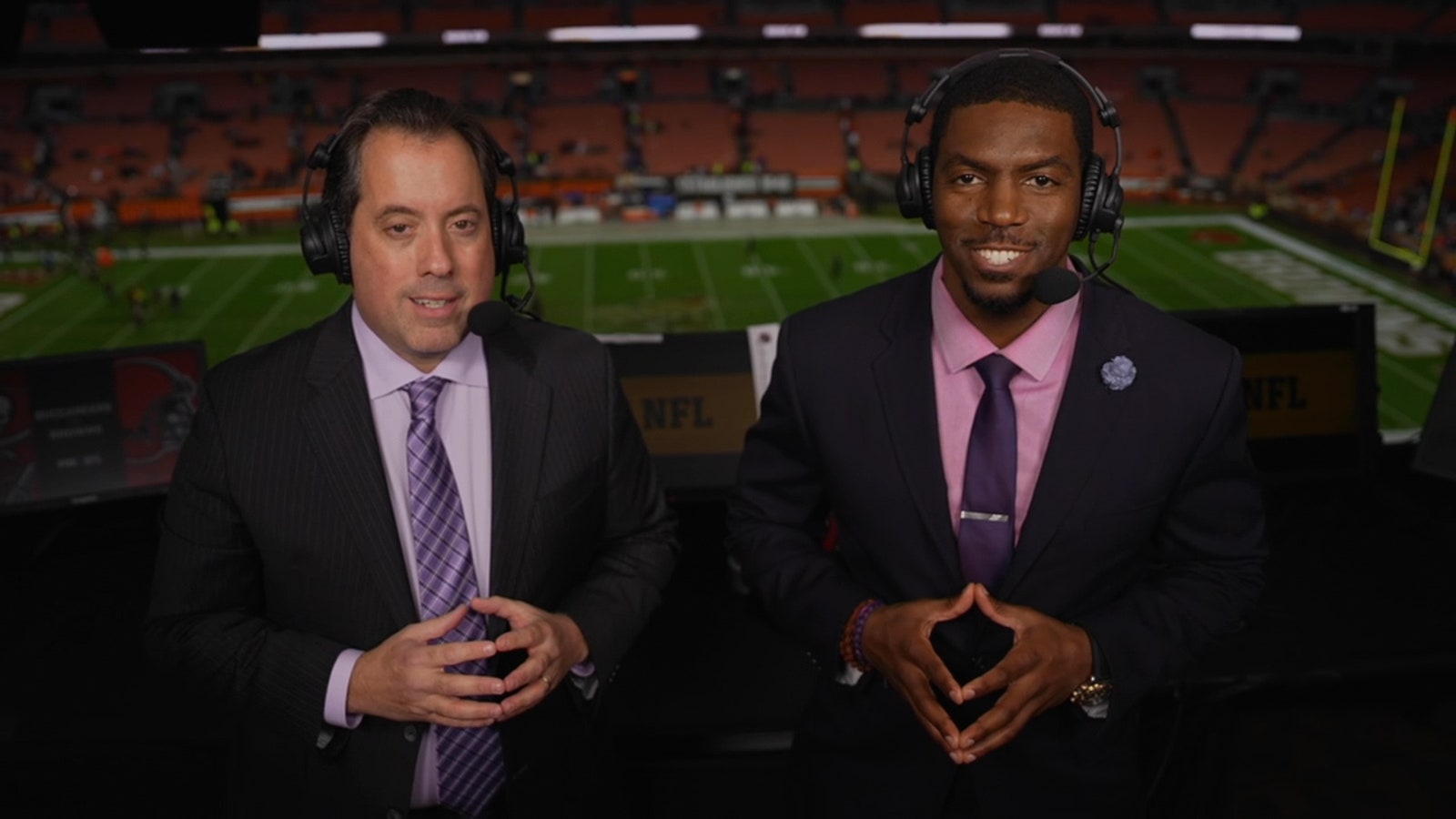 Kenny Albert and Jonathan Vilma discuss Nick Chubb's big rushing day in the Browns' victory over the Buccaneers