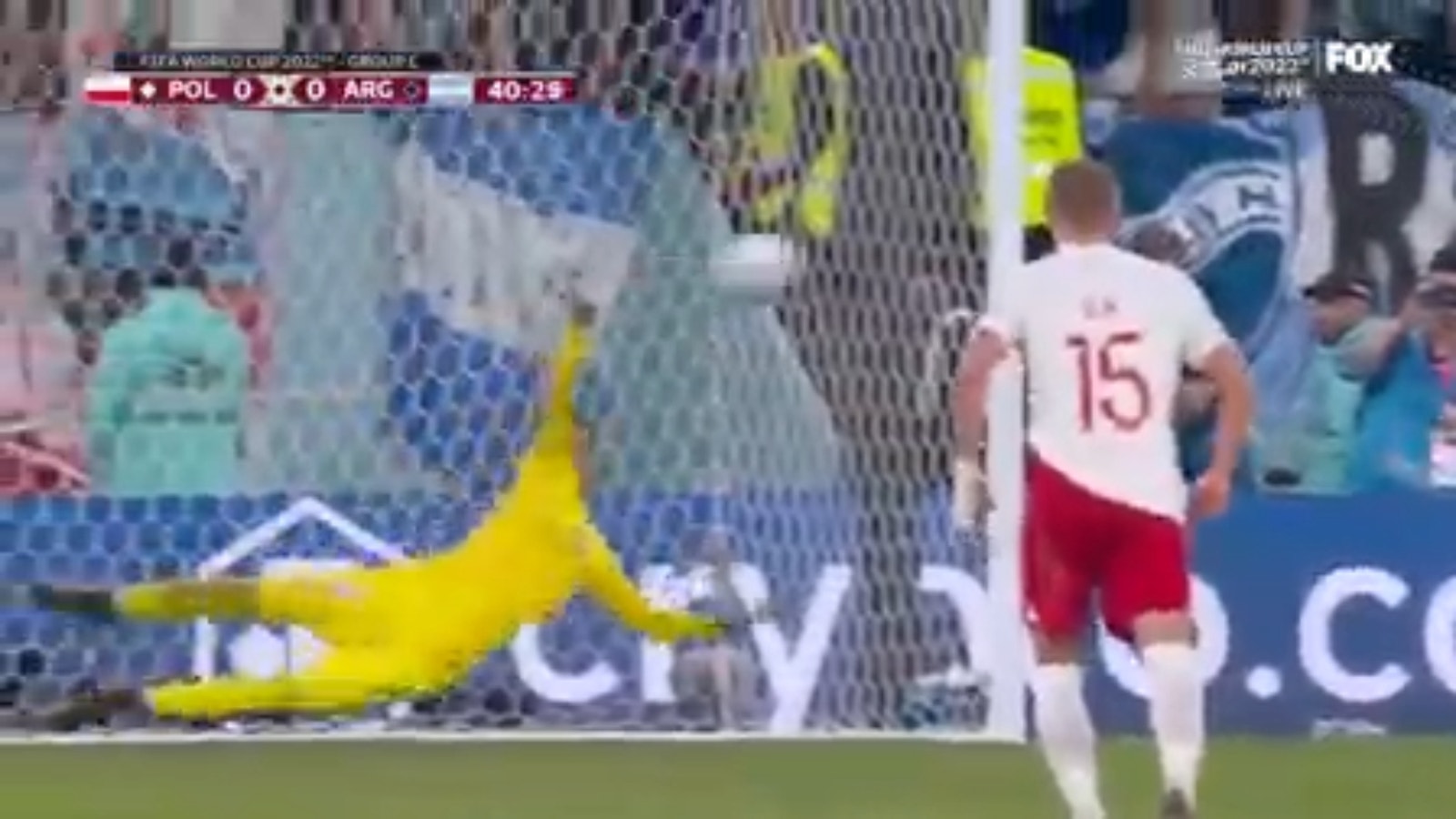 Lionel Messi's penalty kick denied by Wojciech Szczęsny to keep Argentina and Poland scoreless 