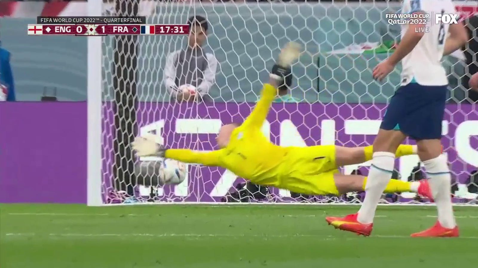 France's Aurélien Tchouaméni scores vs. England in 17'