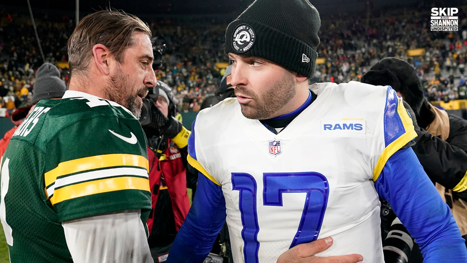 Aaron Rodgers leads MNF win over Baker Mayfield, Rams