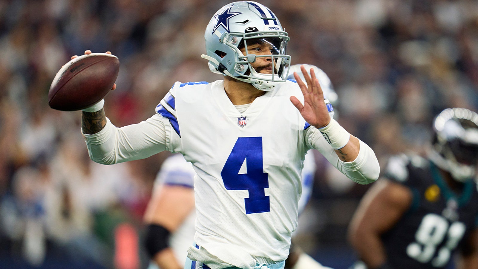 Dak Prescott throws three hits when Cowboys next to Eagles in horror movie