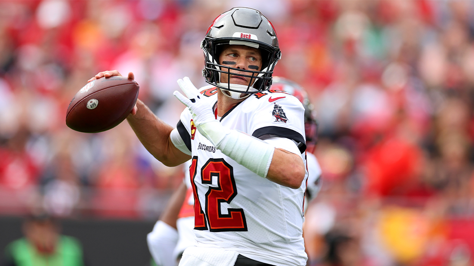Tom Brady scores FOUR touchdowns as Buccaneers clinch the NFC South 
