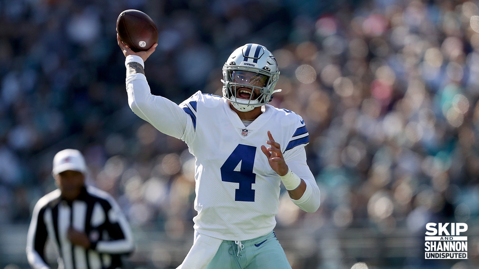 Jerry Jones expresses confidence in Dak Prescott