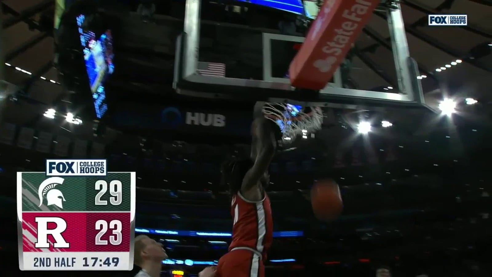 Rutgers with the alley-oop!